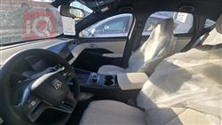 بی وای دی Qin Plus